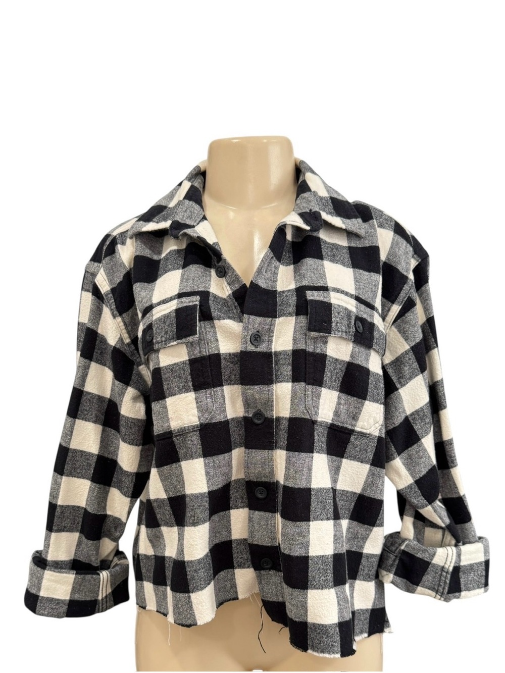 L.L. Bean Chamois Cloth Shirt Black White Plaid Cutoff Womens Jacket Shacket L